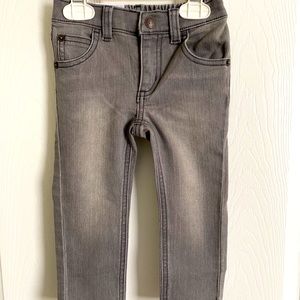 Crazy 8 Boy Rocker jeans in gray size 18-24 months
